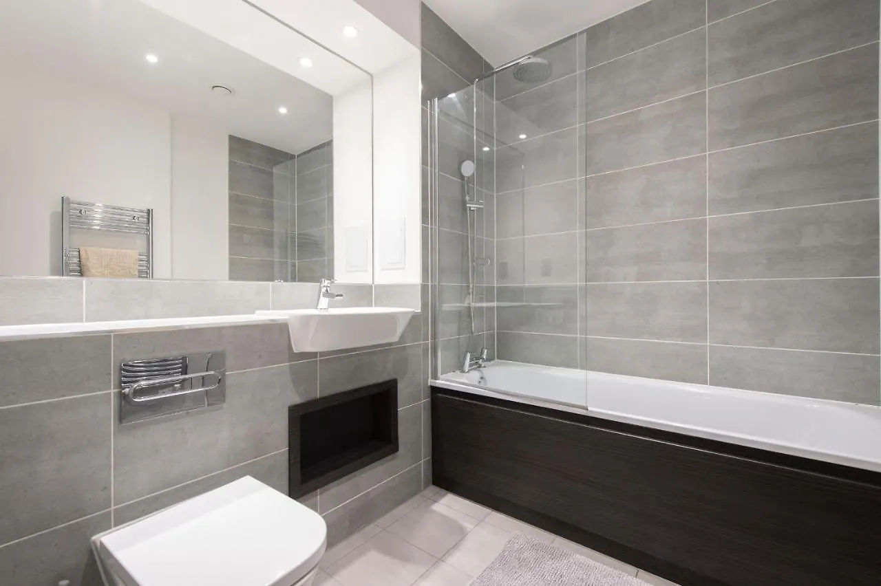 Stunning Luxury 2 Bedroom London Apartment 0*,  Egyesült Királyság