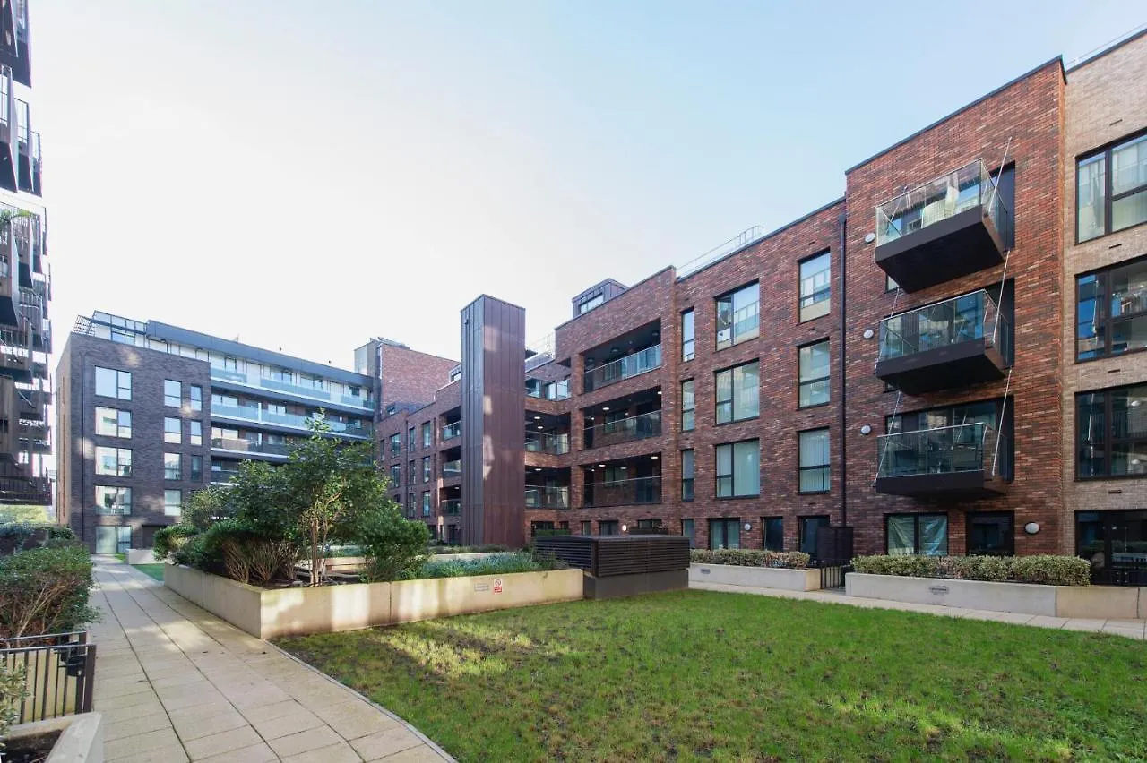Stunning Luxury 2 Bedroom London Apartment United Kingdom