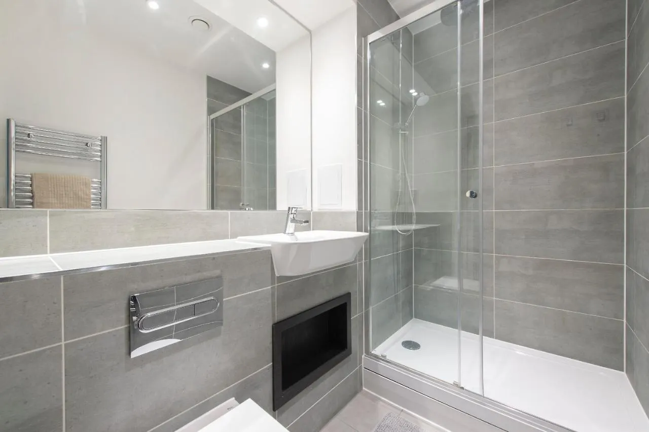 Stunning Luxury 2 Bedroom London Apartment United Kingdom