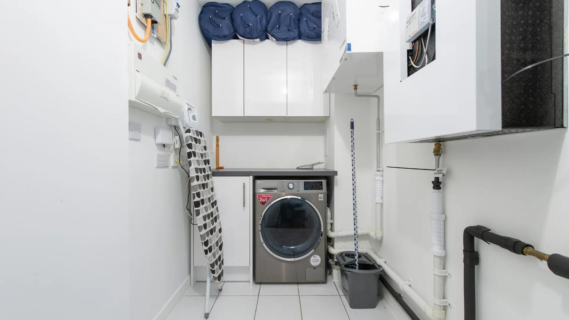 Stunning Luxury 2 Bedroom London Apartment
